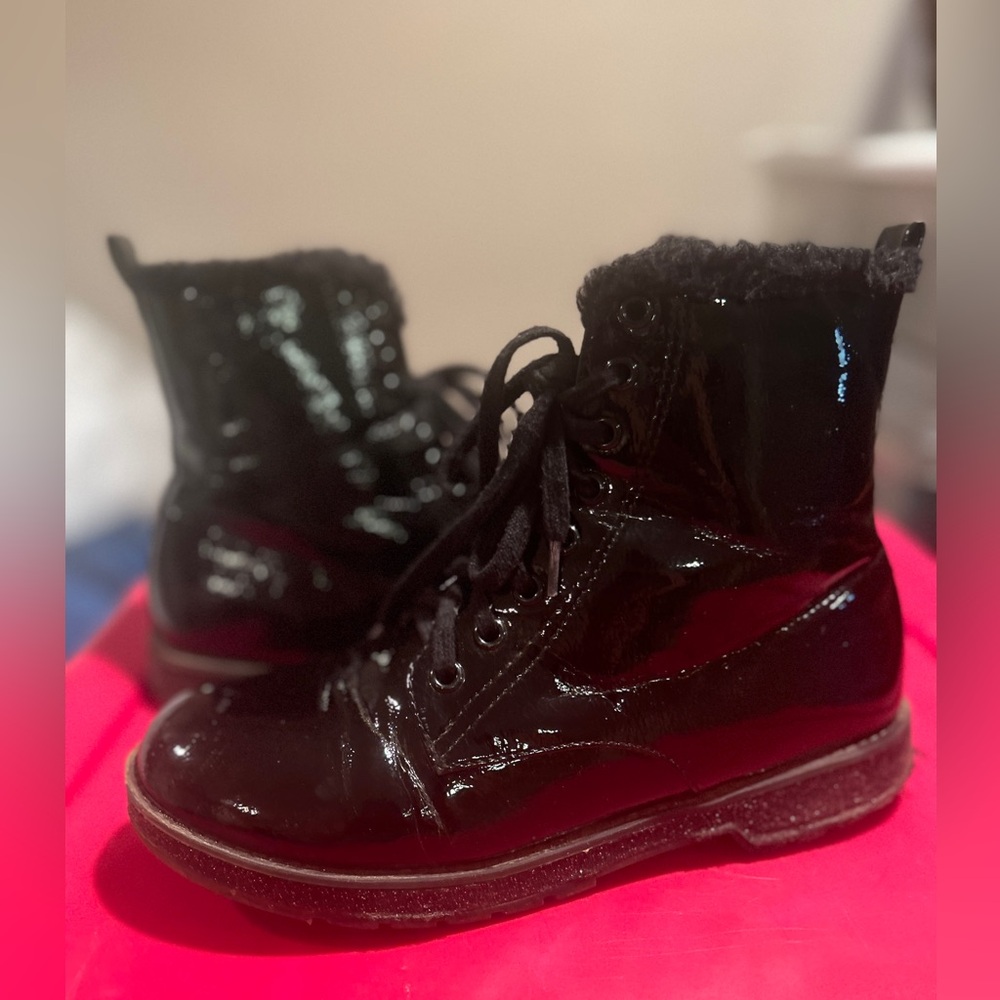 Big Girl's MIA Teagan Girls' Combat Boots Size 5  Black Shiny Side Zip